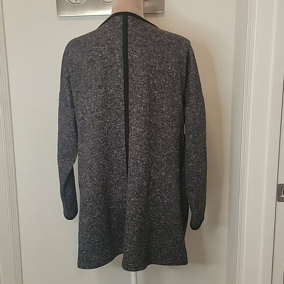 Banana Republic, Size M, Open Cardigan Jacket.  Gray with Black Trim, EUC - Picture 4 of 9